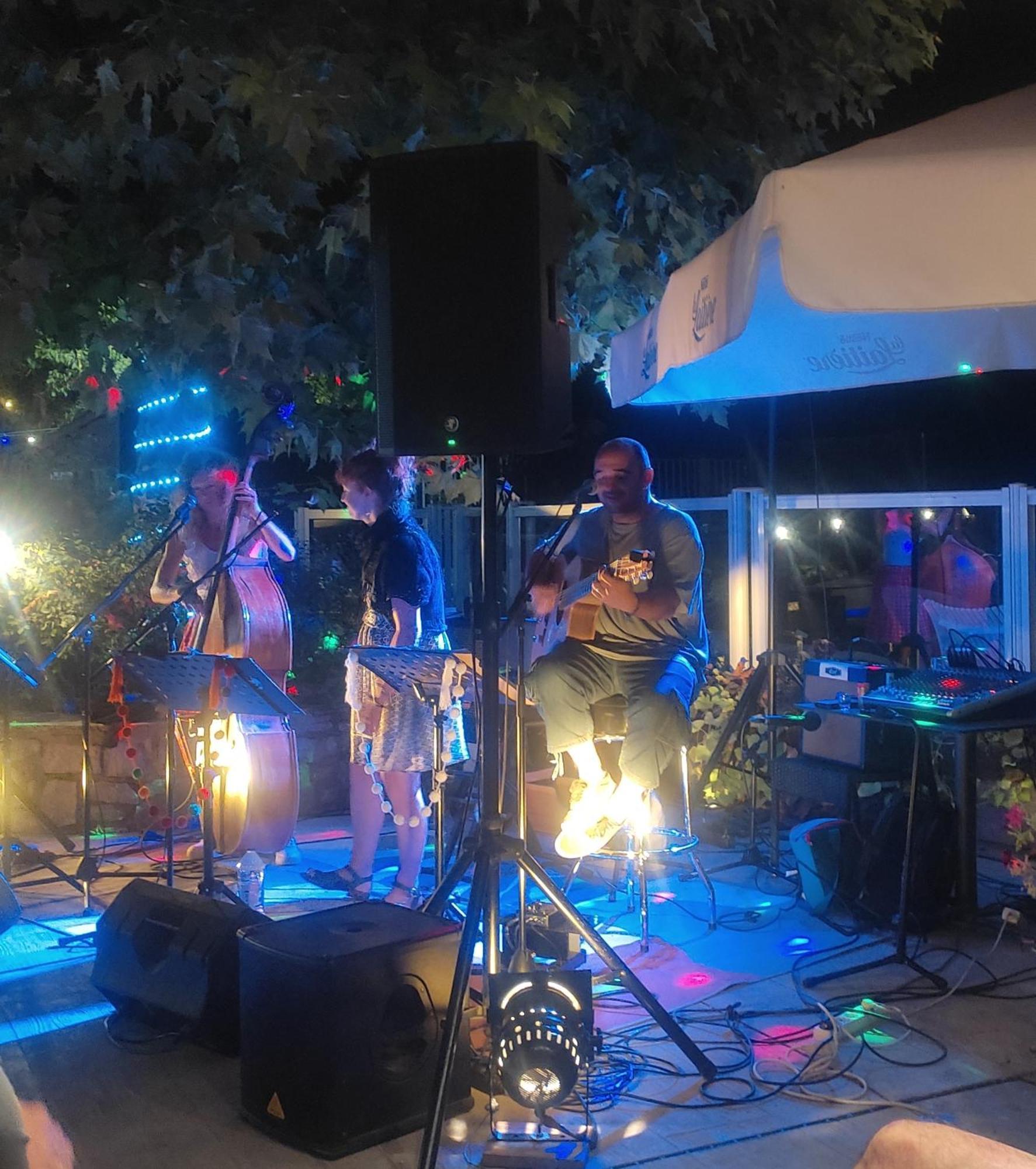 Camping La Digue Chauzon Kültér fotó